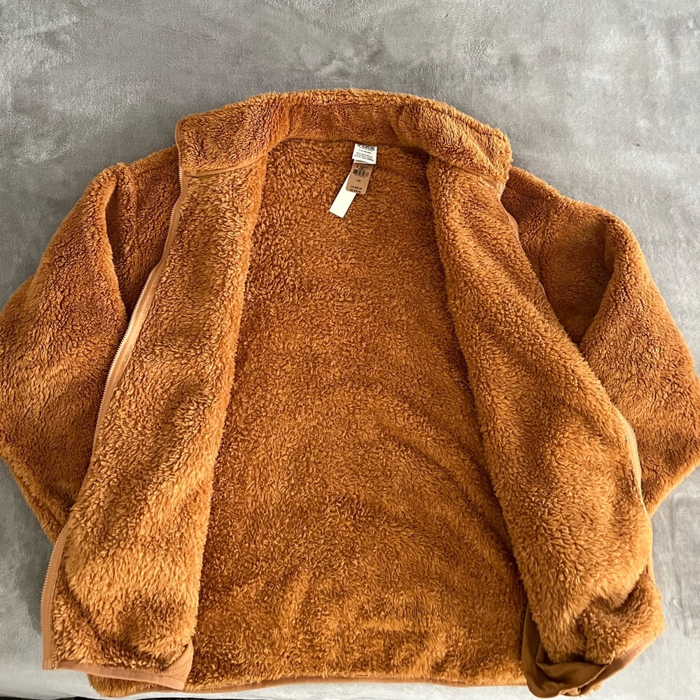 Fleece jacket - Picture 6 of 11